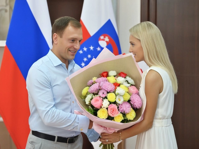 Новый мэр Сочи Андрей Прошинин встретился с известным теннисистом: поддержка спортсменов на первом месте