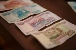 Минэкономразвития ухудшило прогноз курса рубля на 2016 год