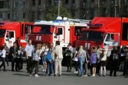 В День города в Волгограде прошла выставка спасательной техники