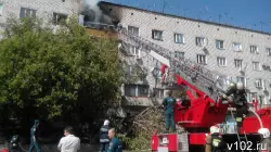 В Волгограде эвакуировали жильцов общежития из-за пожара