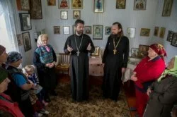 Благословение архиепископа Пятигорского и Черкесского Феофилакта передано новообразованным общинам