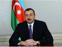 Президент Ильхам Алиев поздравил королеву Великобритании с юбилеем
